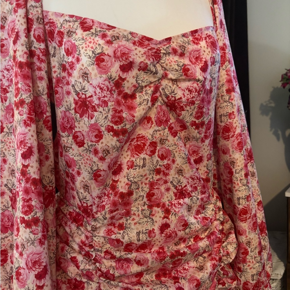 Coquette Pink Floral Backless Dress - Picture 5 of 8